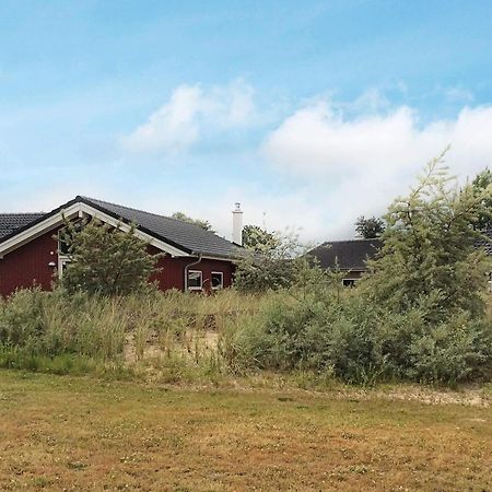 Four-Bedroom Holiday Home In Grossenbrode 1 ภายนอก รูปภาพ